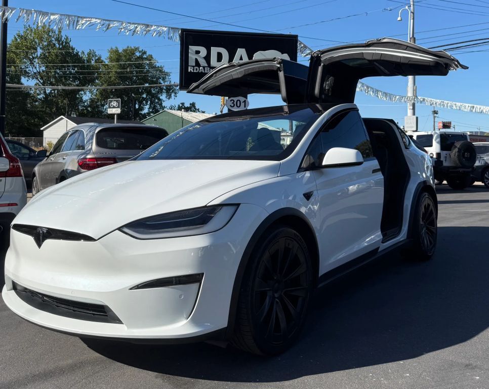 2023 TESLA Model X