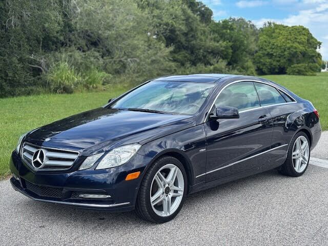 2012 MERCEDES-BENZ E-Class