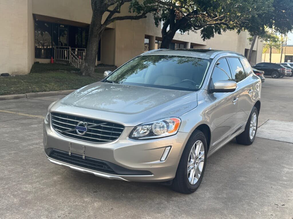2015 VOLVO XC60