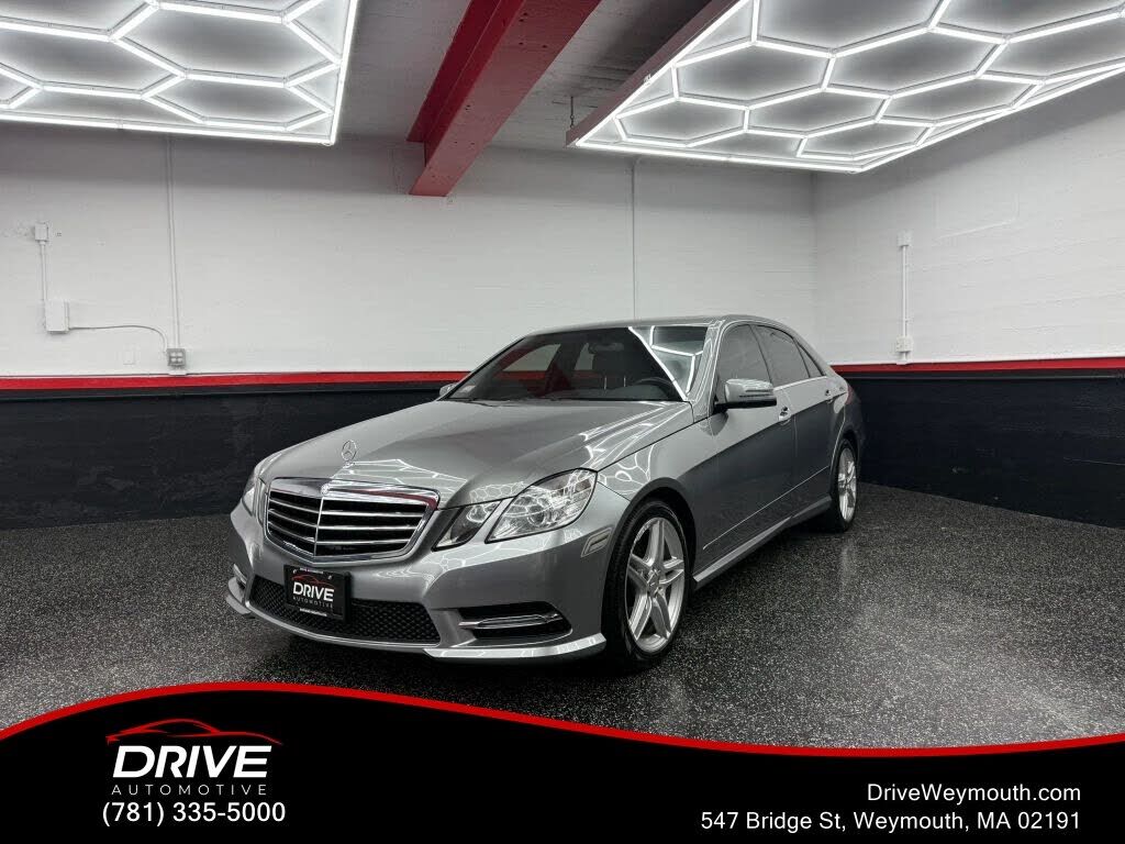 2013 MERCEDES-BENZ E-Class