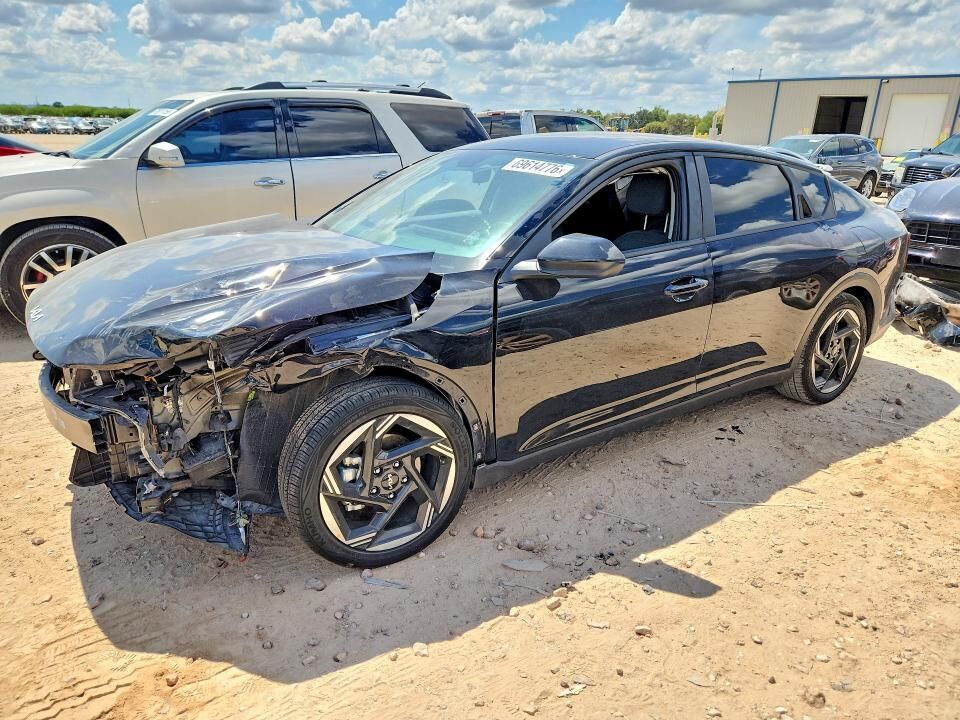 2025 KIA K4
