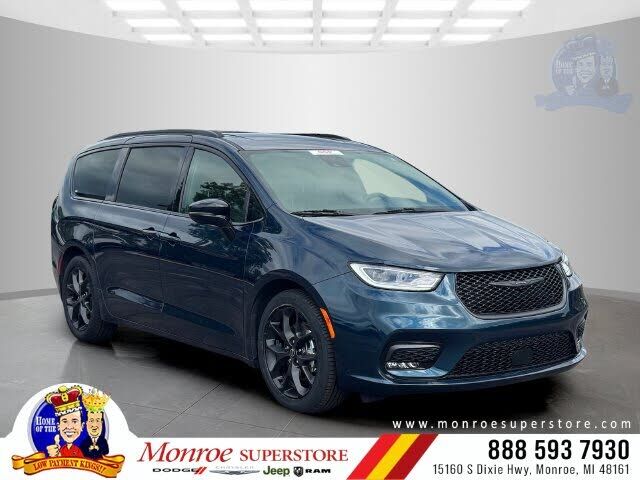 2025 CHRYSLER Pacifica