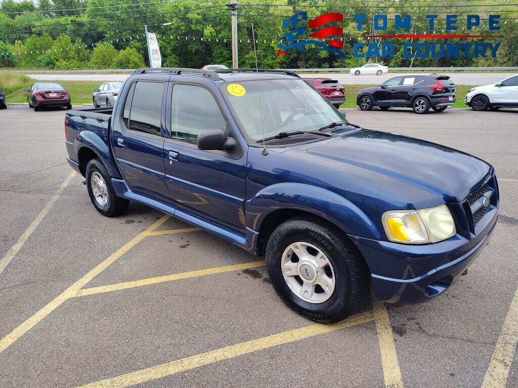 2004 FORD Explorer