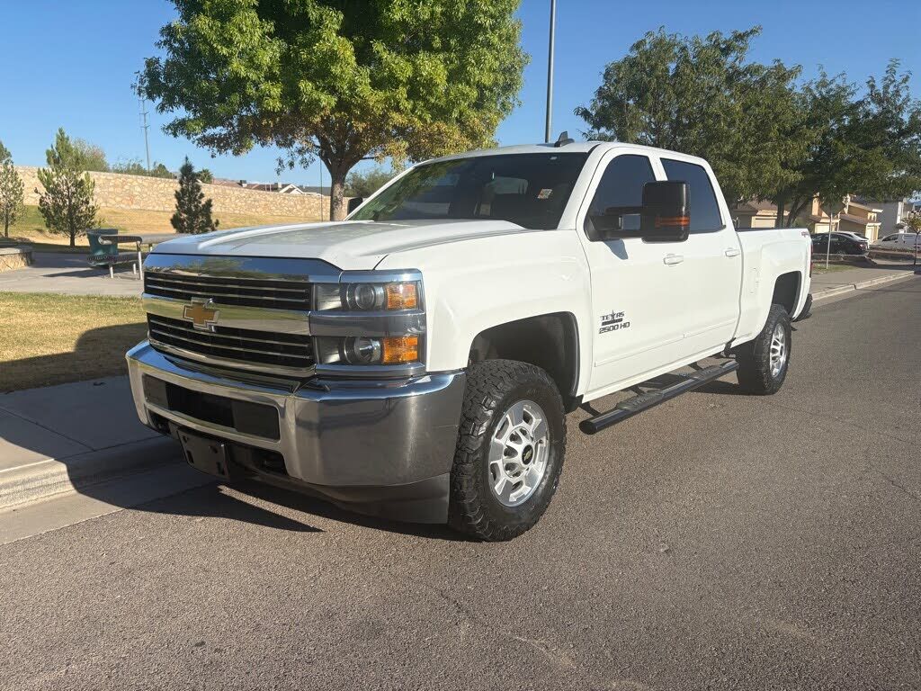 2017 CHEVROLET Silverado