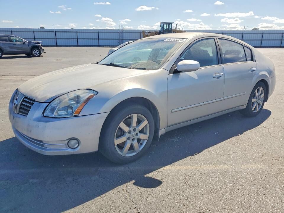 2004 NISSAN Maxima