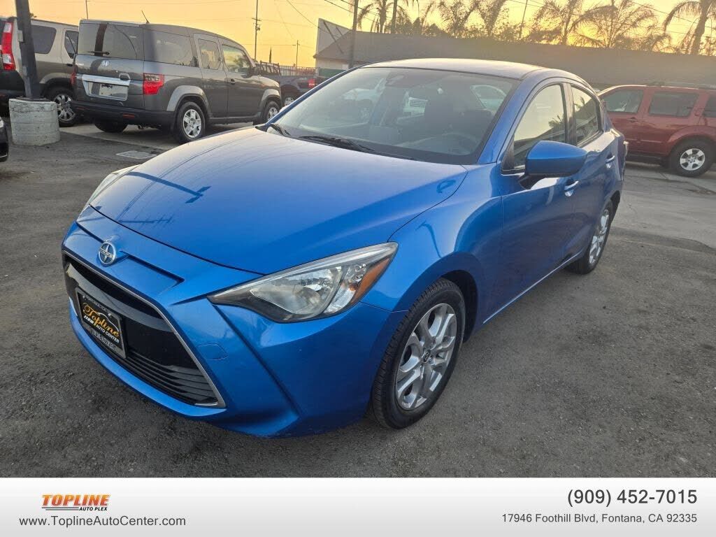2016 TOYOTA Scion