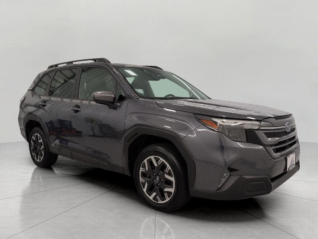 2025 SUBARU Forester