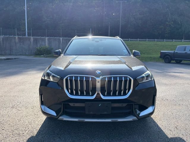 2025 BMW X1