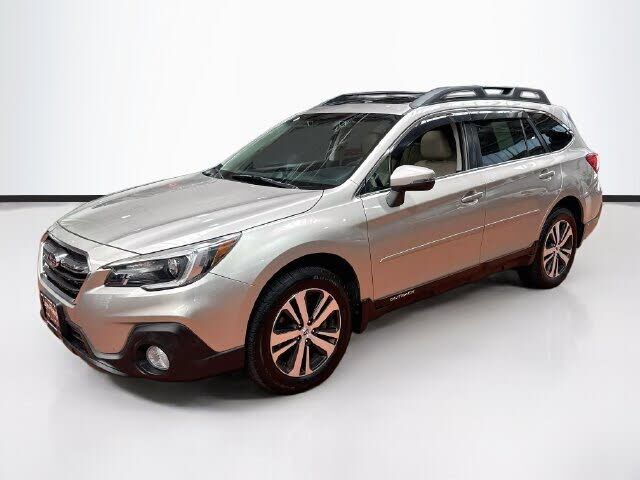 2018 SUBARU Outback