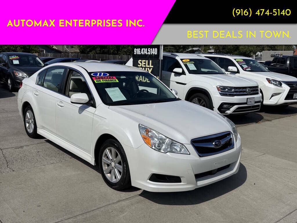 2011 SUBARU Legacy