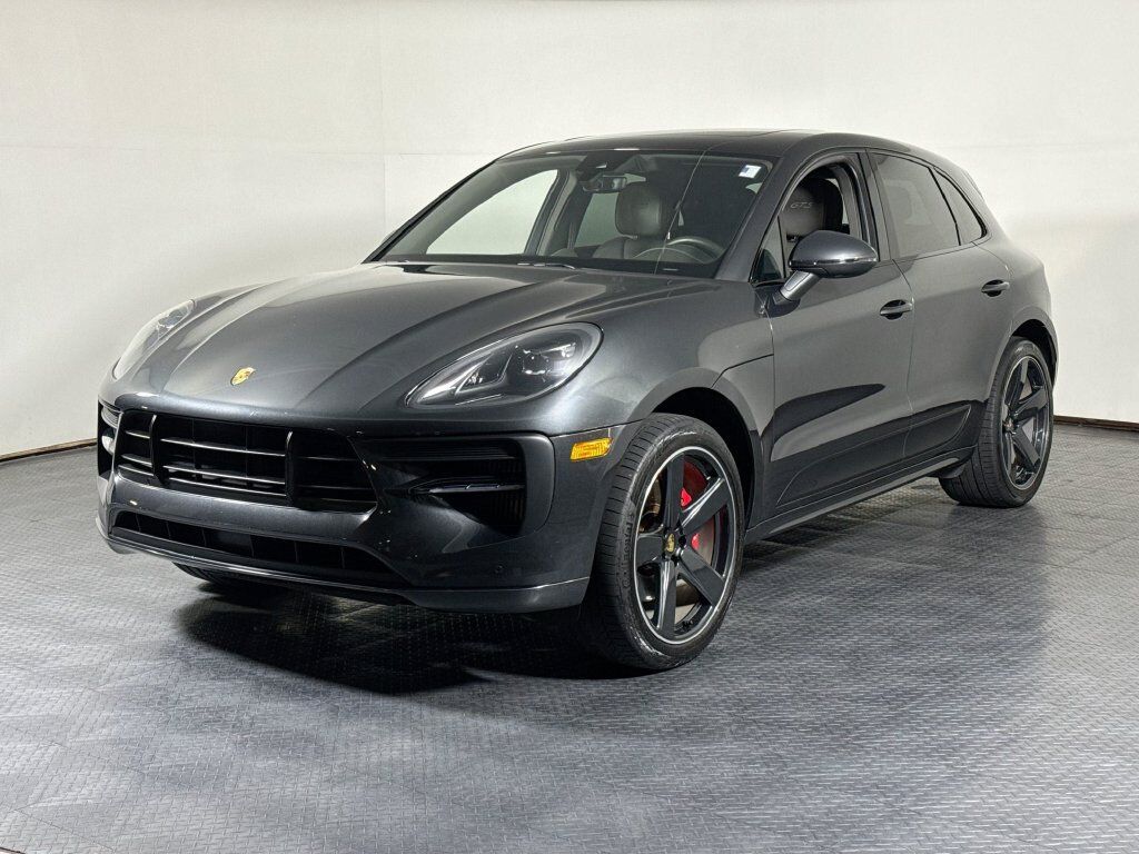 2020 PORSCHE Macan