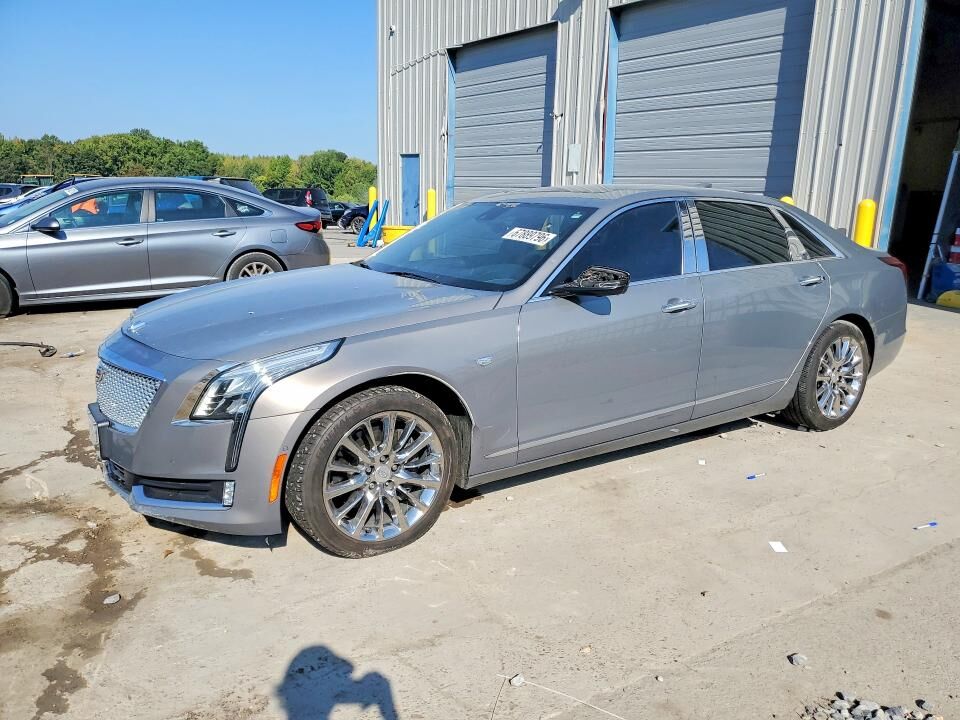 2017 CADILLAC CT6