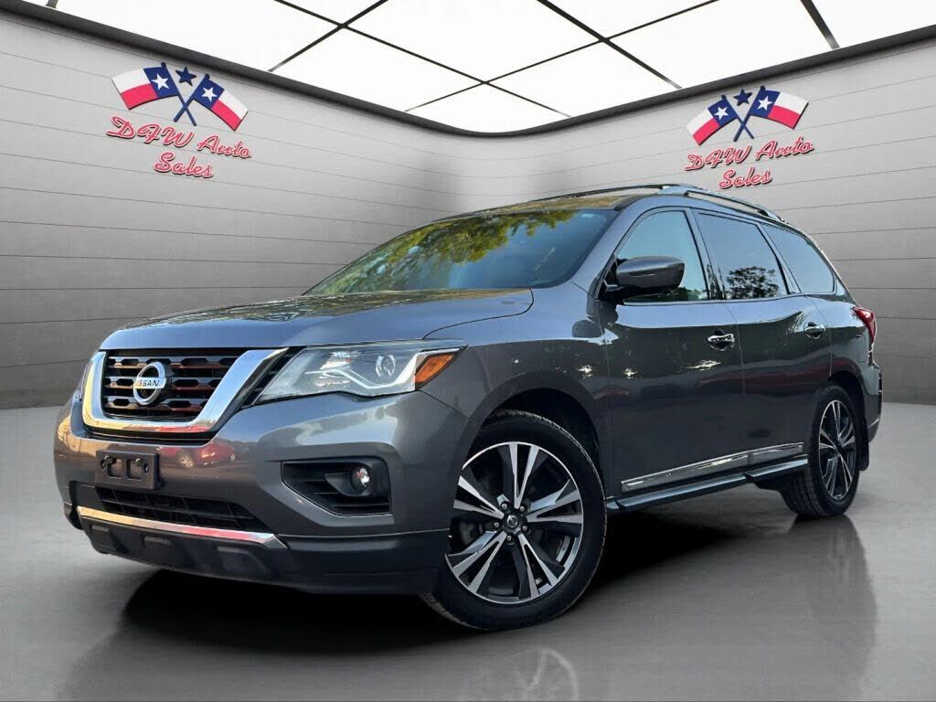 2017 NISSAN Pathfinder