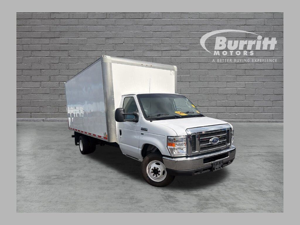 2019 FORD E-450