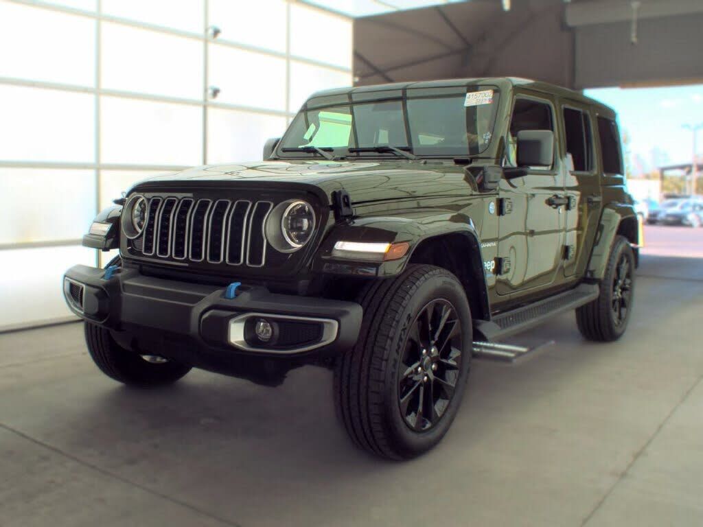 2024 JEEP Wrangler