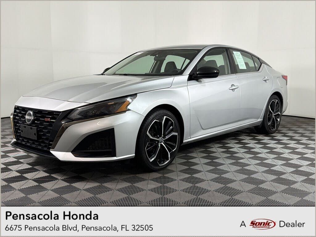 2024 NISSAN Altima