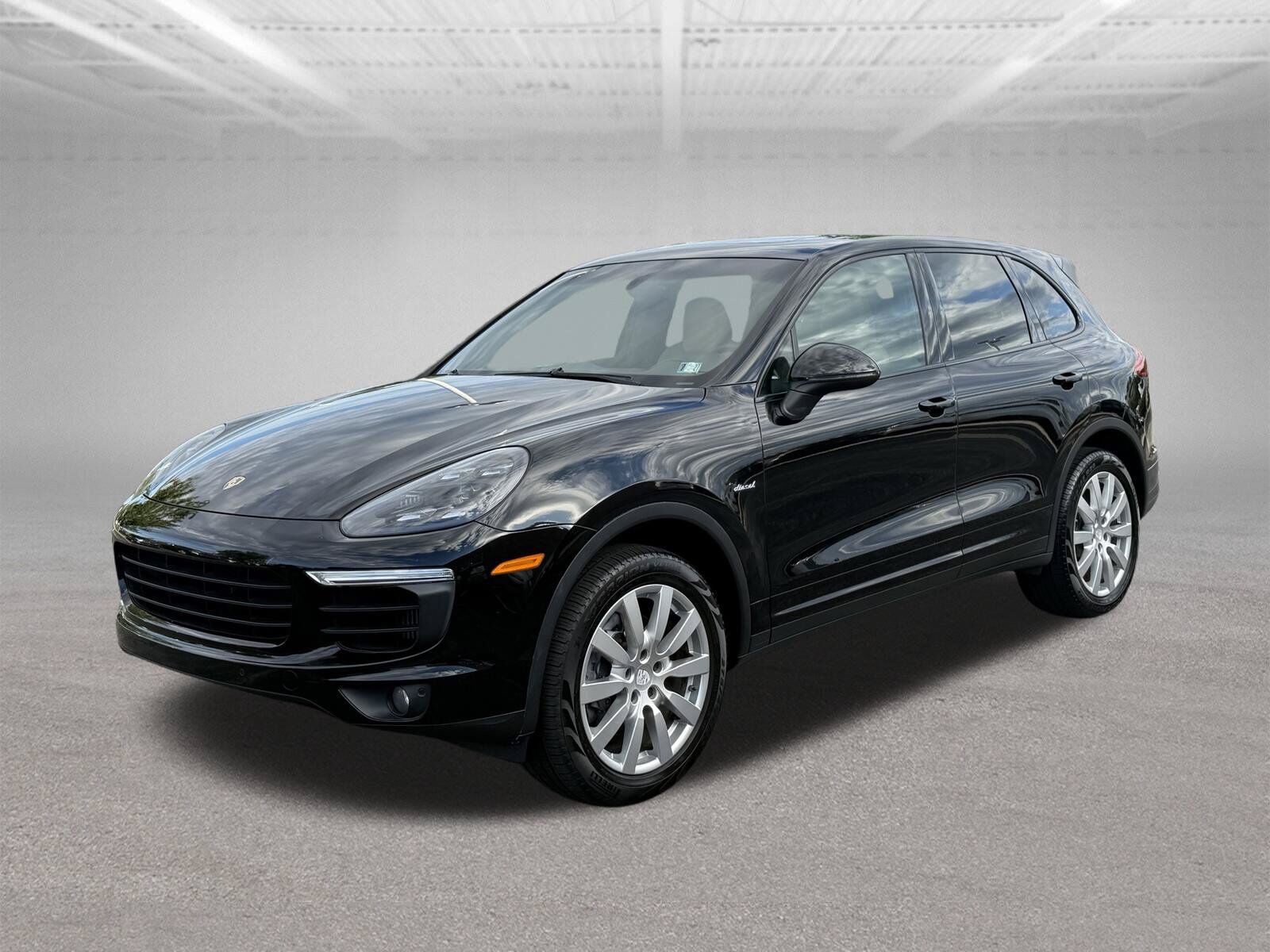 2015 PORSCHE Cayenne