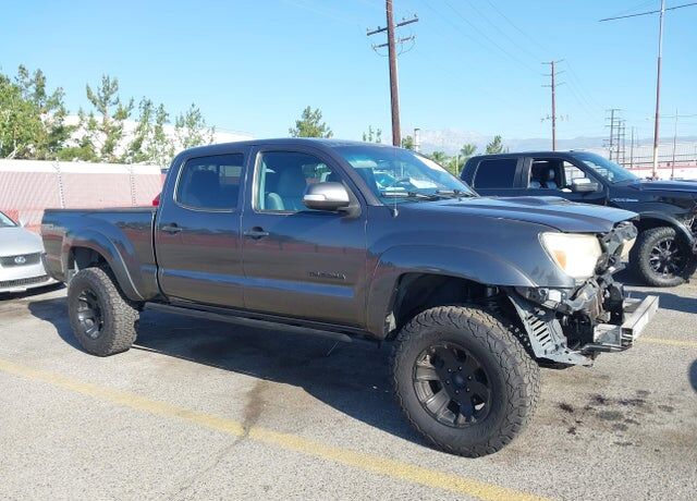 2015 TOYOTA Tacoma