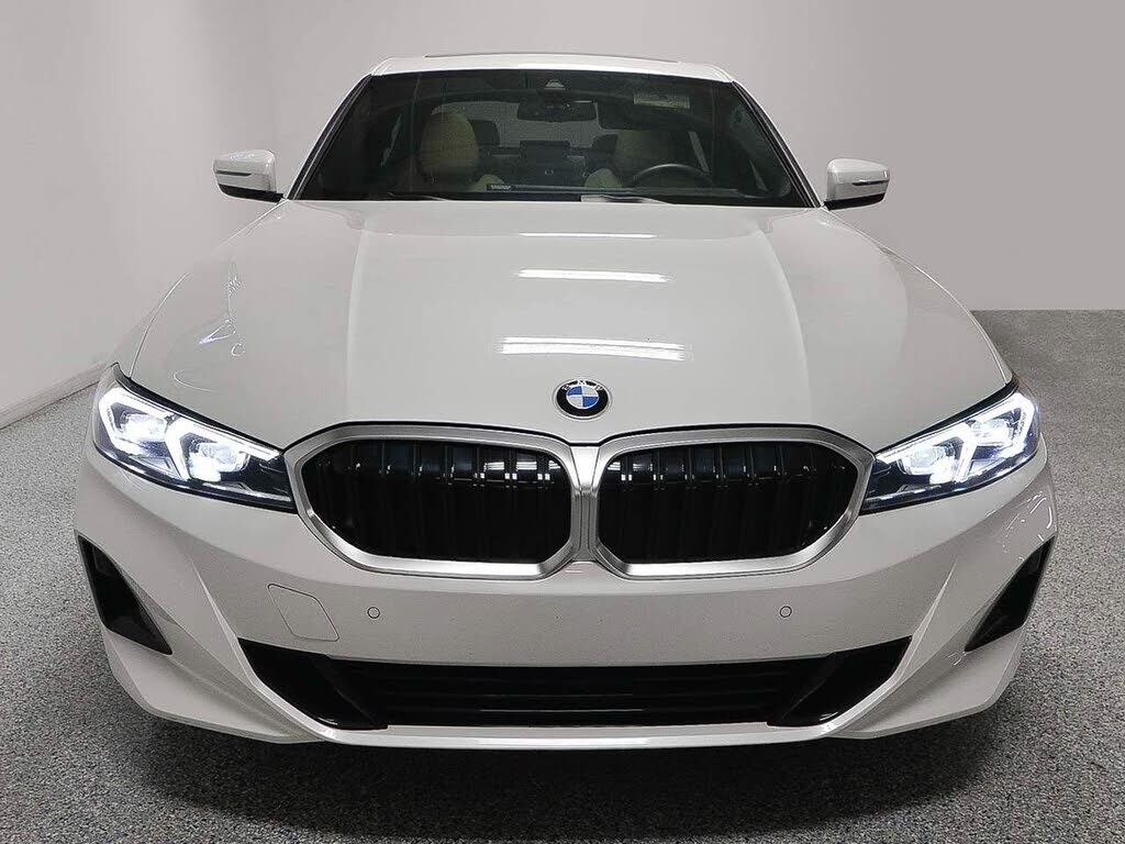 2024 BMW 330i