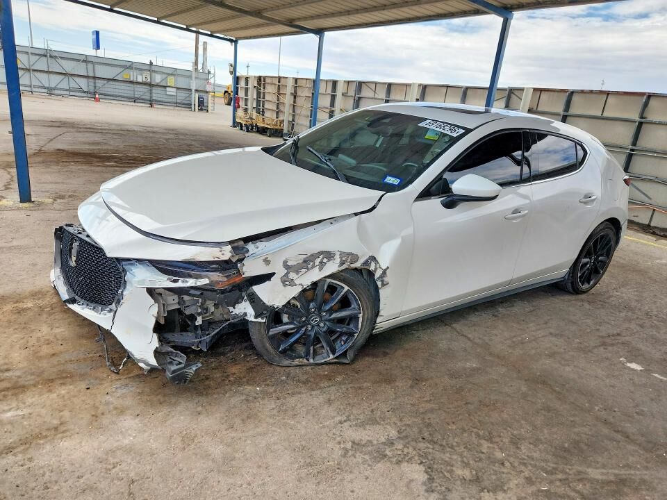 2021 MAZDA Mazda3