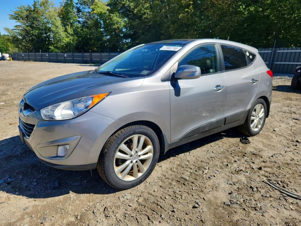 2011 HYUNDAI Tucson