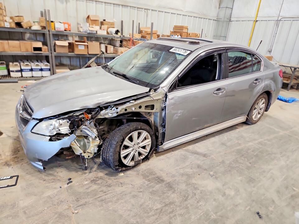2011 SUBARU Legacy