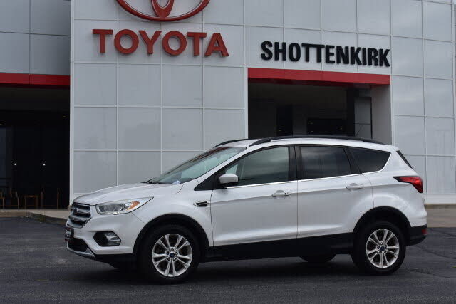 2019 FORD Escape