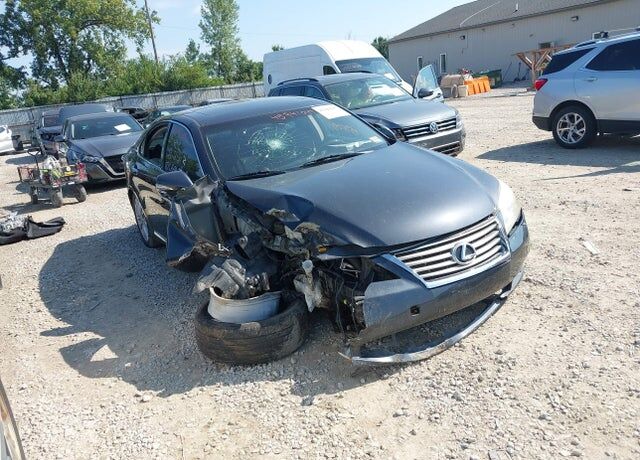 2010 LEXUS ES