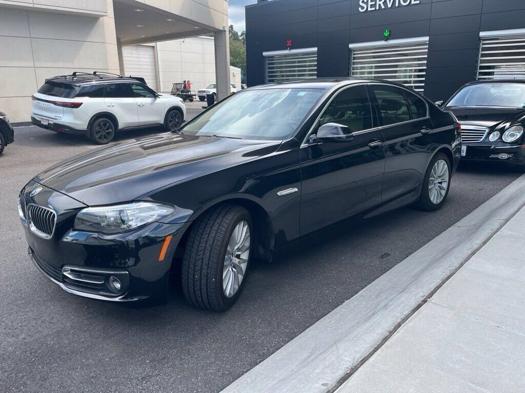 2015 BMW 528i