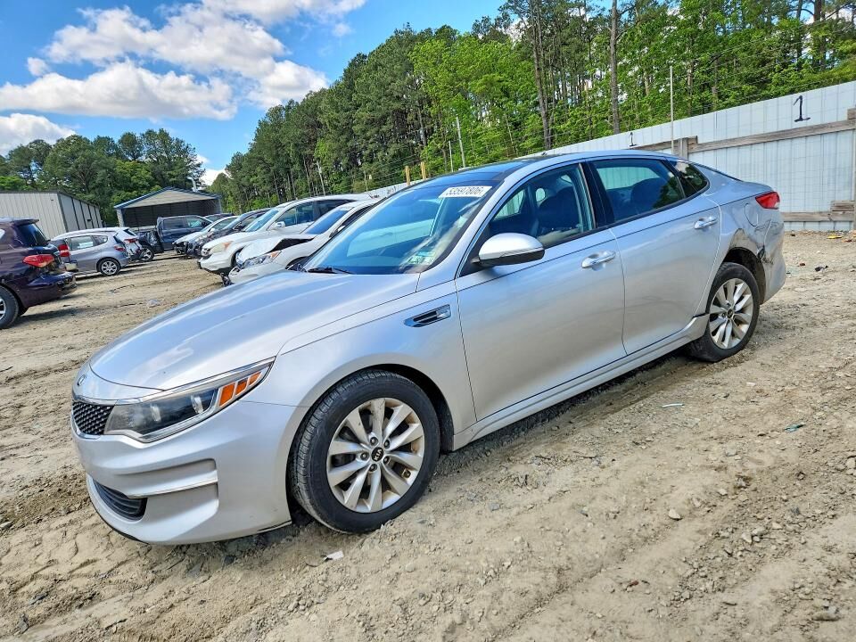 2017 KIA Optima