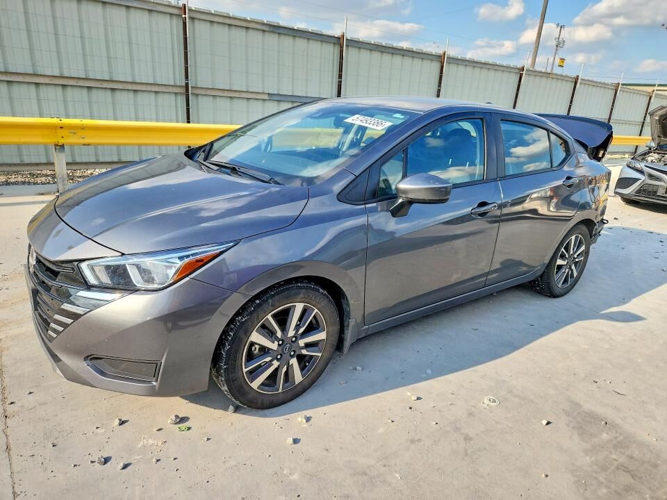 2024 NISSAN Versa