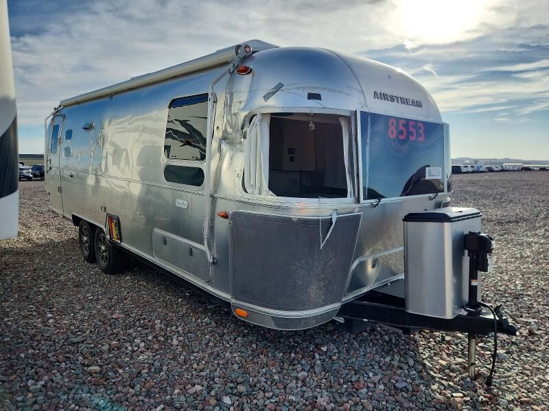 2022 AIRSTREAM Flying Cloud