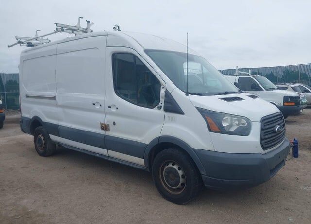 2015 FORD Transit