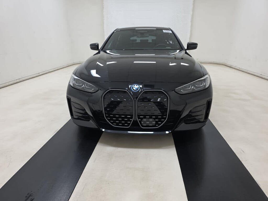 2023 BMW i4