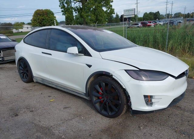 2020 TESLA Model X