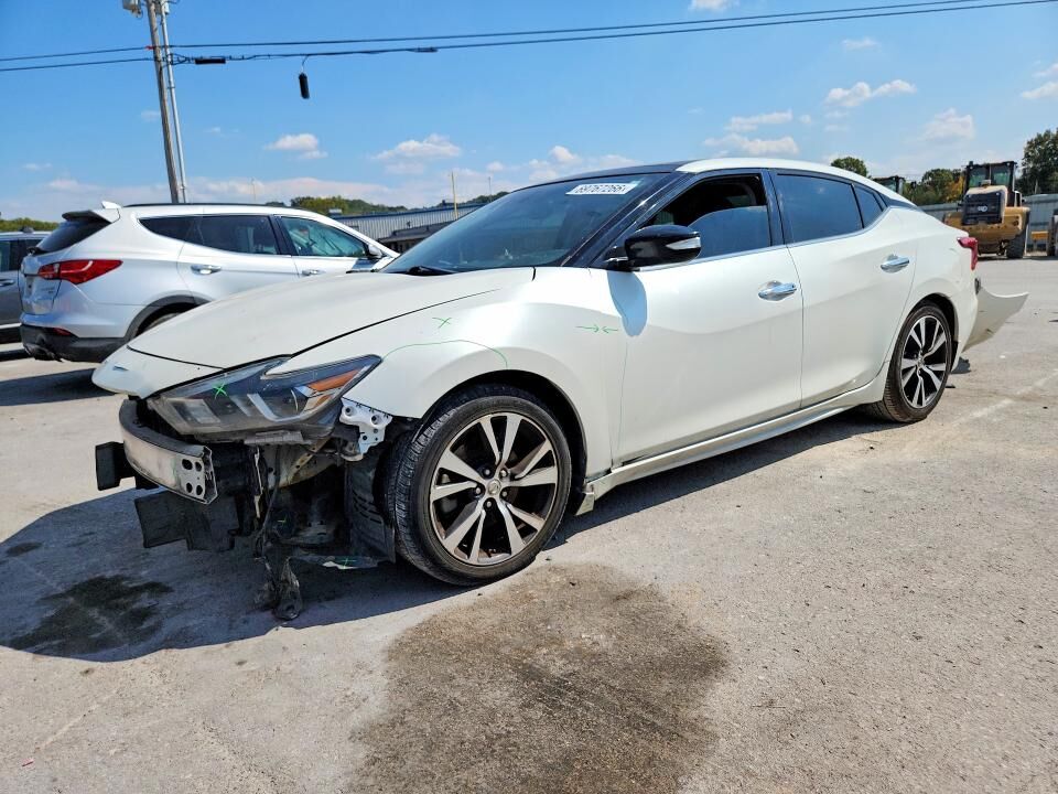 2017 NISSAN Maxima
