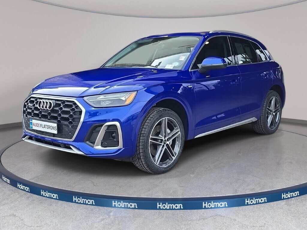 2024 AUDI Q5 e