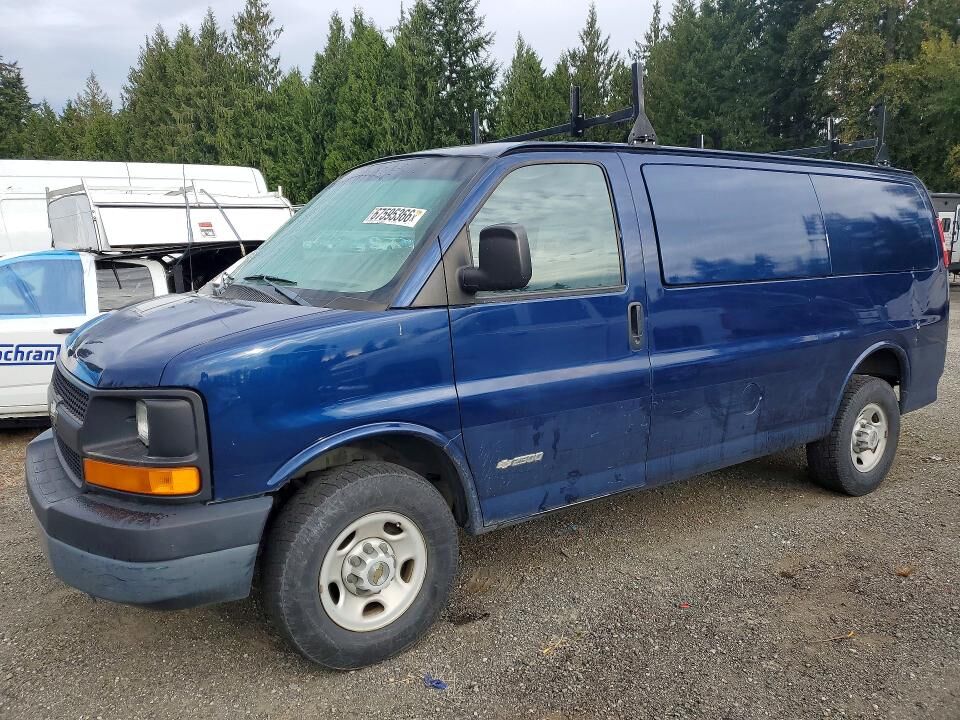 2004 CHEVROLET Express