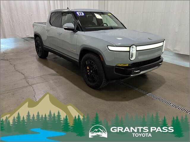 2022 RIVIAN R1T