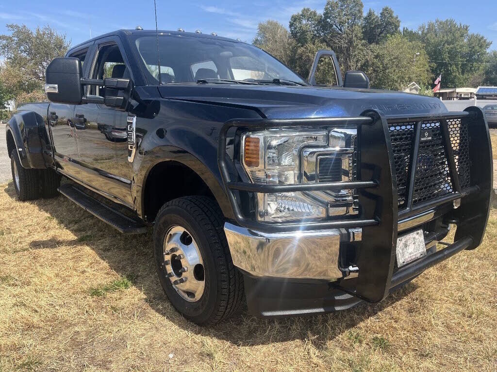 2022 FORD F-350
