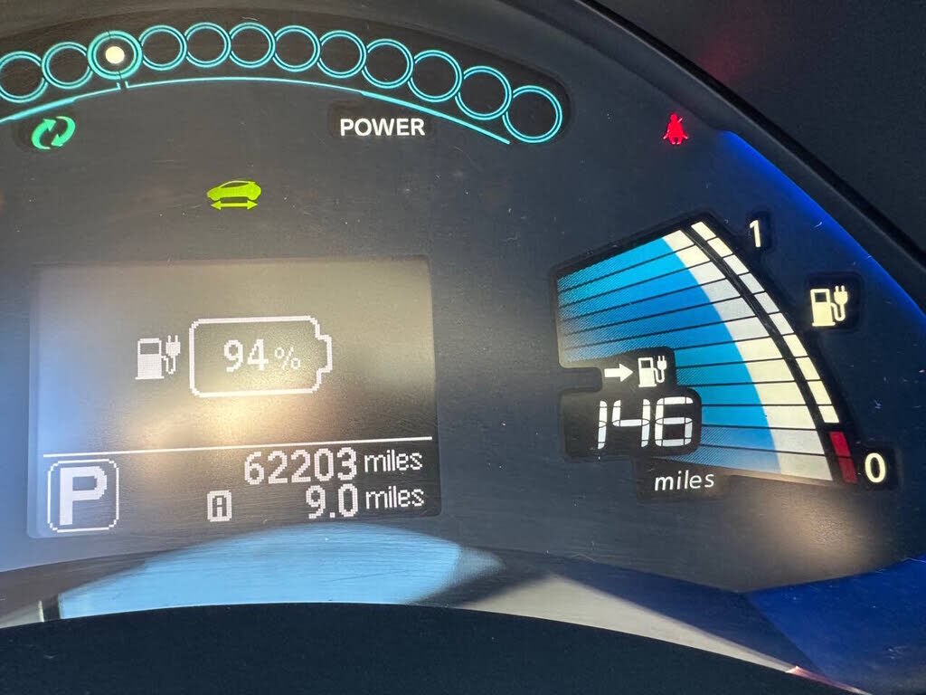 2017 NISSAN Leaf