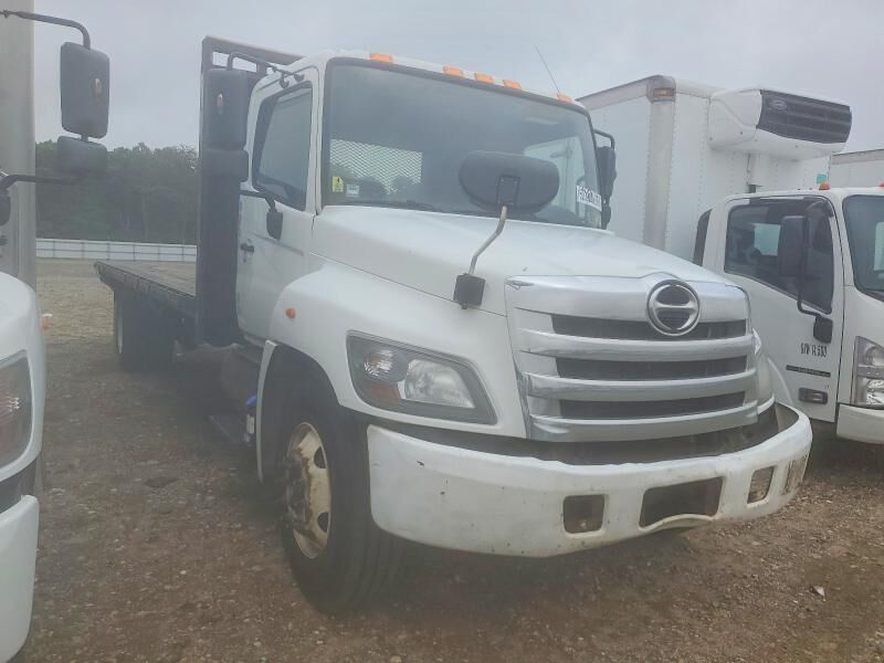 2017 HINO Conventional Type Truck