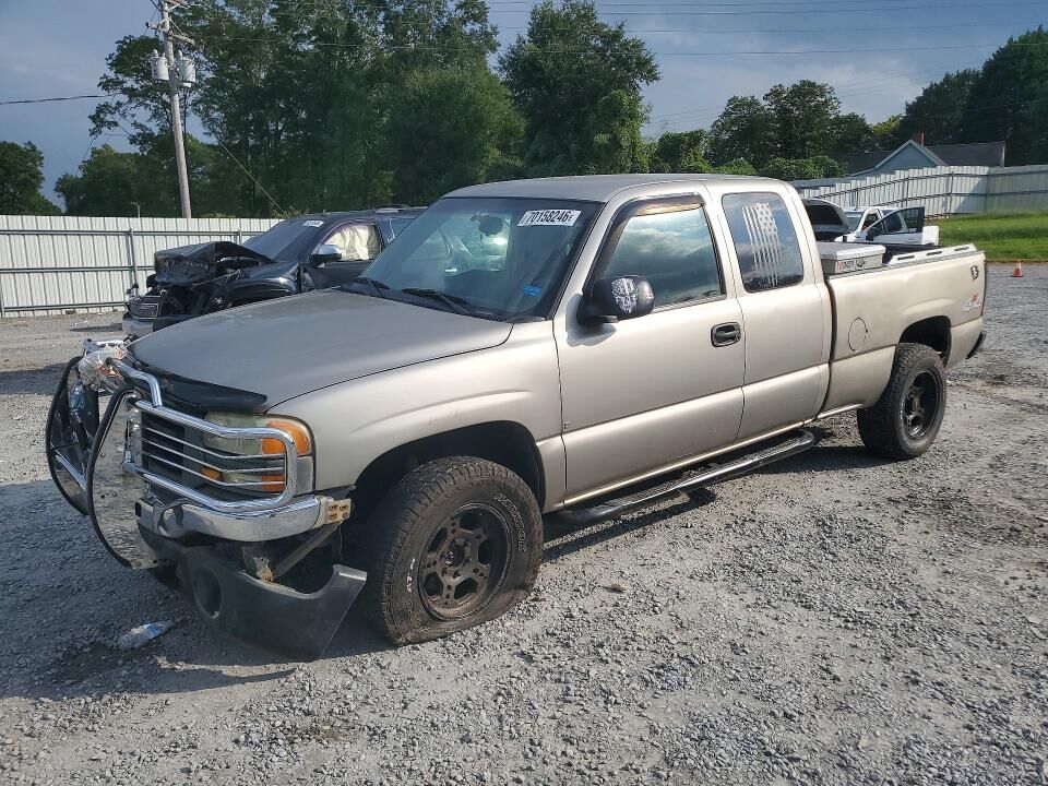 2003 GMC Sierra