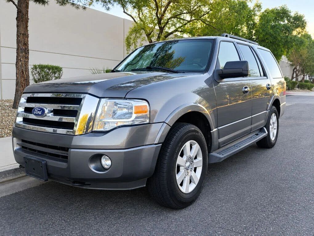 2010 FORD Expedition