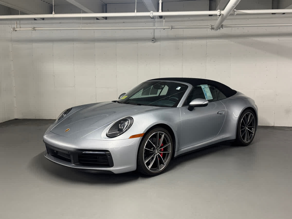 2022 PORSCHE 911