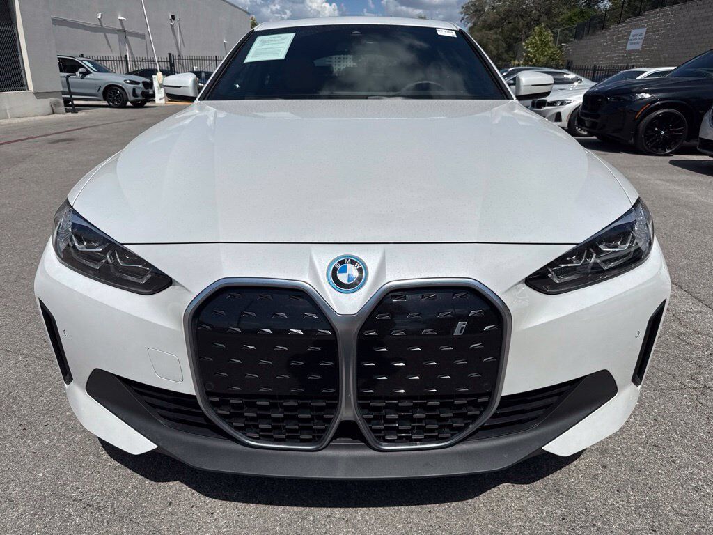 2024 BMW i4