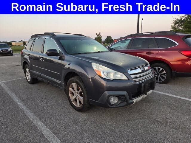2013 SUBARU Outback