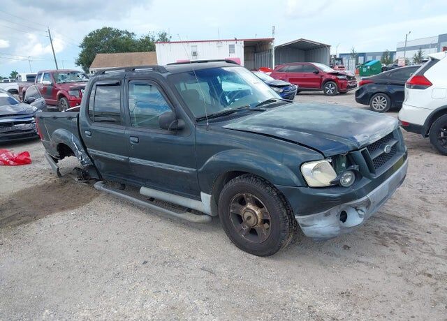 2003 FORD Explorer