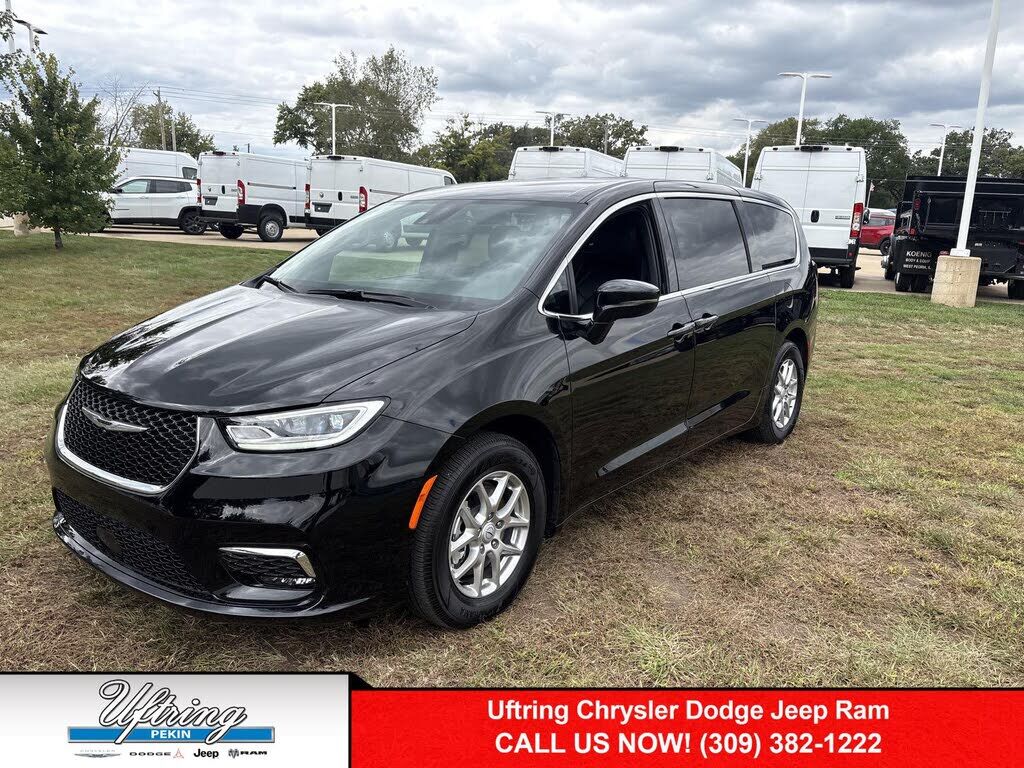2026 CHRYSLER Pacifica