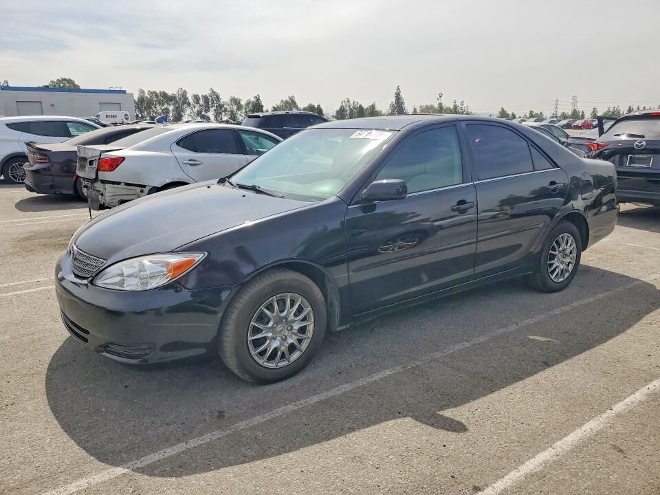 2002 TOYOTA Camry